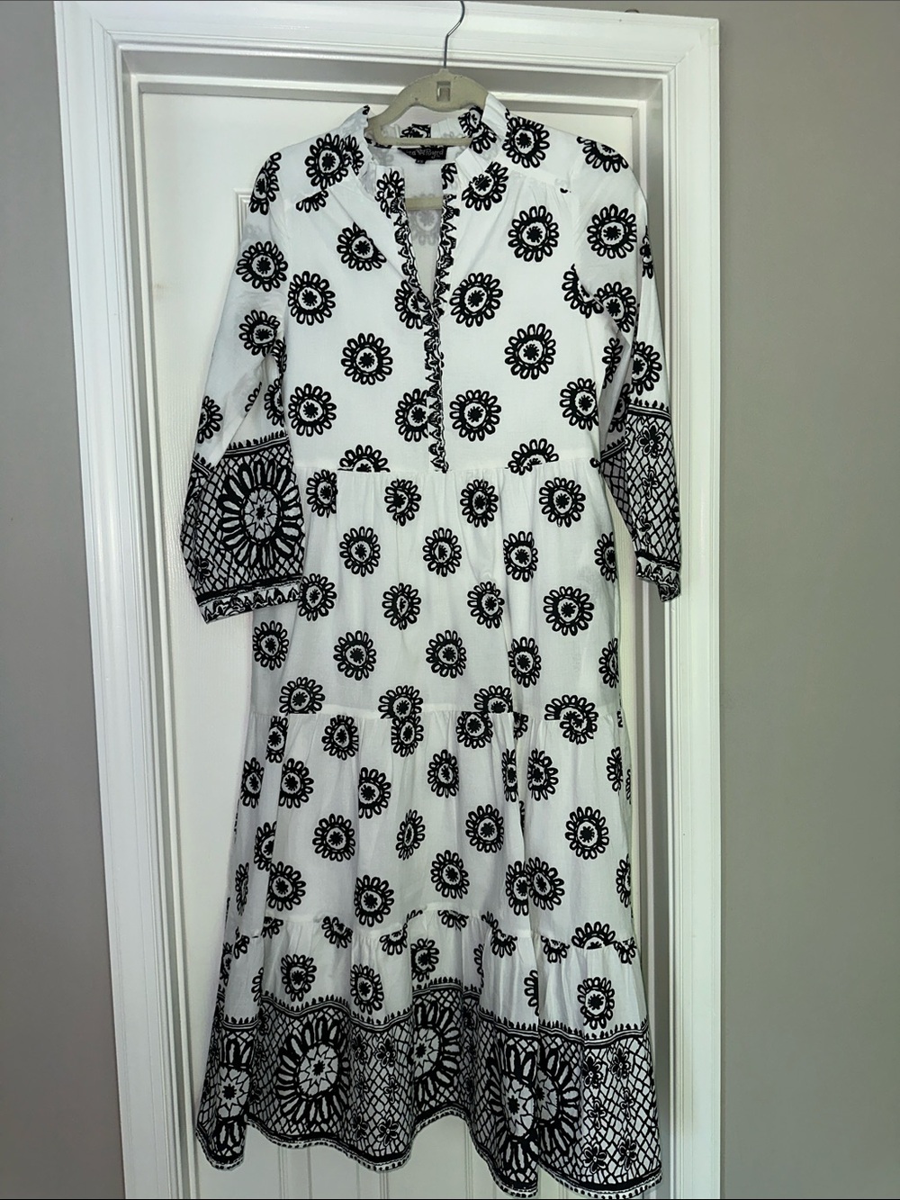 Liza Byrd long sleeve dress